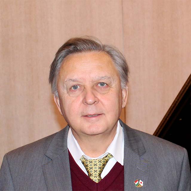 Falvai Sándor | Liszt Ferenc-díjas zongoraművész